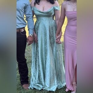 Chic Off-Shoulder Mint Green Gown